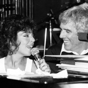 NEW YORK - CIRCA 1981: Carole Bayer Sager and Burt Bachrachcirca 1981 in New York. (Photo by Bettina Cirone/Images/Getty Images)