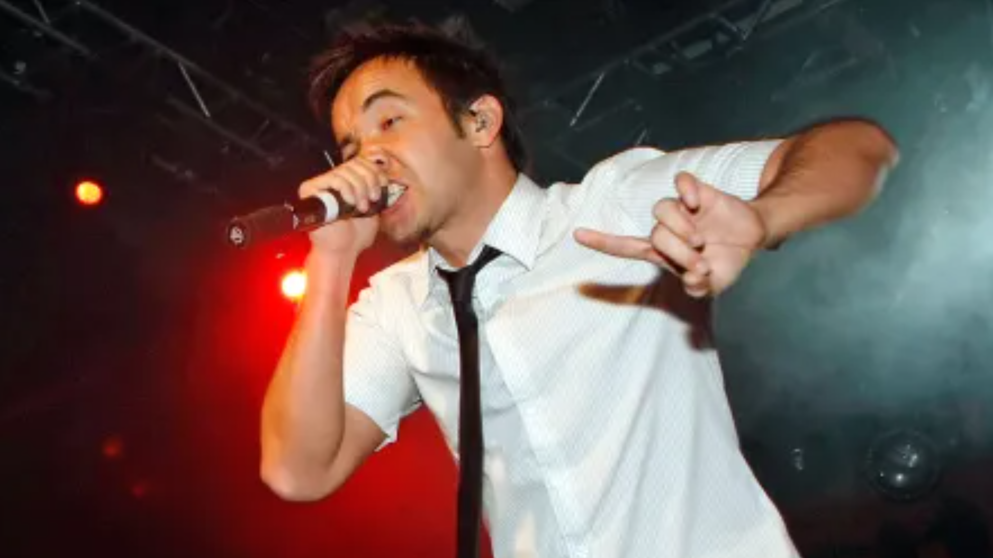 4 Early 2000s Bands With Weird Names and the Stories Behind Them