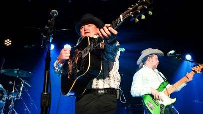 Country Music Hitmaker Announces Temporary Hiatus, Vows To ”Come Back Even Better”