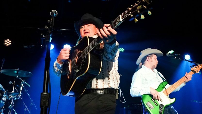 Country Music Hitmaker Announces Temporary Hiatus, Vows To ”Come Back Even Better”