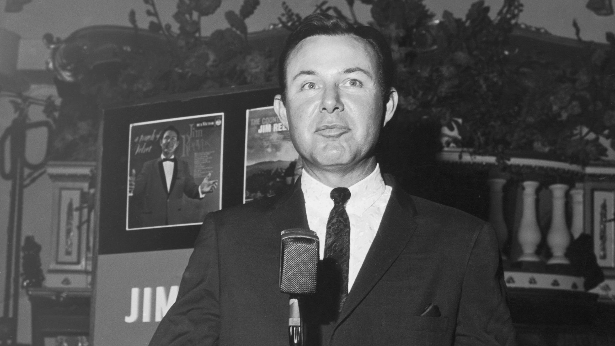 On This Day 60 Years Ago, Jim Reeves Topped the Country Charts Posthumously With a Hit First Recorded by Roy Orbison