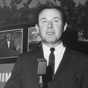 On This Day 60 Years Ago, Jim Reeves Topped the Country Charts Posthumously With His Only UK Hit
