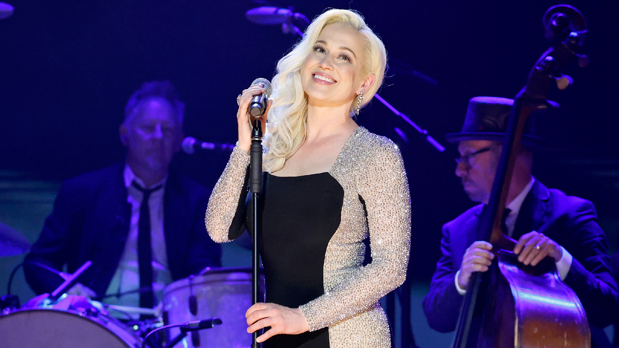 Country Star Shares Emotional Thoughts on “Full Circle” Return to ‘American Idol’ After Husband’s Death