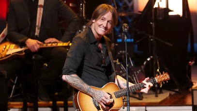 Keith Urban to Preview Upcoming Album Flow State During the AMA Awards