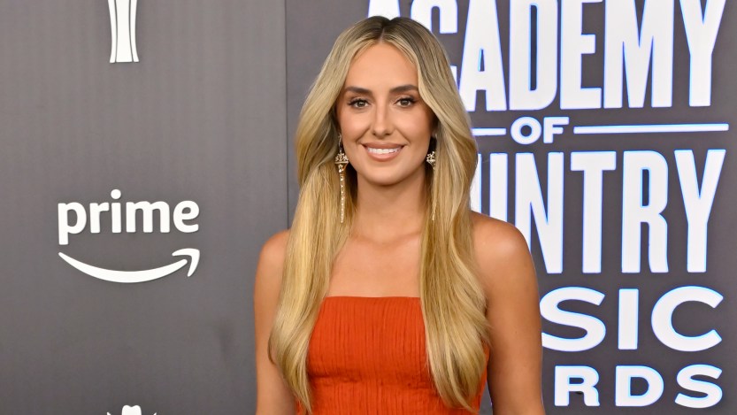 Lainey Wilson Recalls Awkward Miranda Lambert Encounter Caused by Her Dad