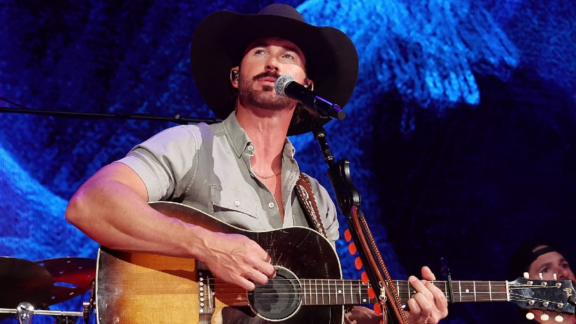 Riley Green Hilariously Reinvents 'The Voice' Chair Rules Ahead of Season 30