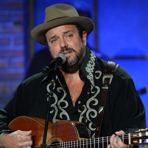 Family Reveals Raul Malo Left Behind Extensive Collection of Unreleased Music 