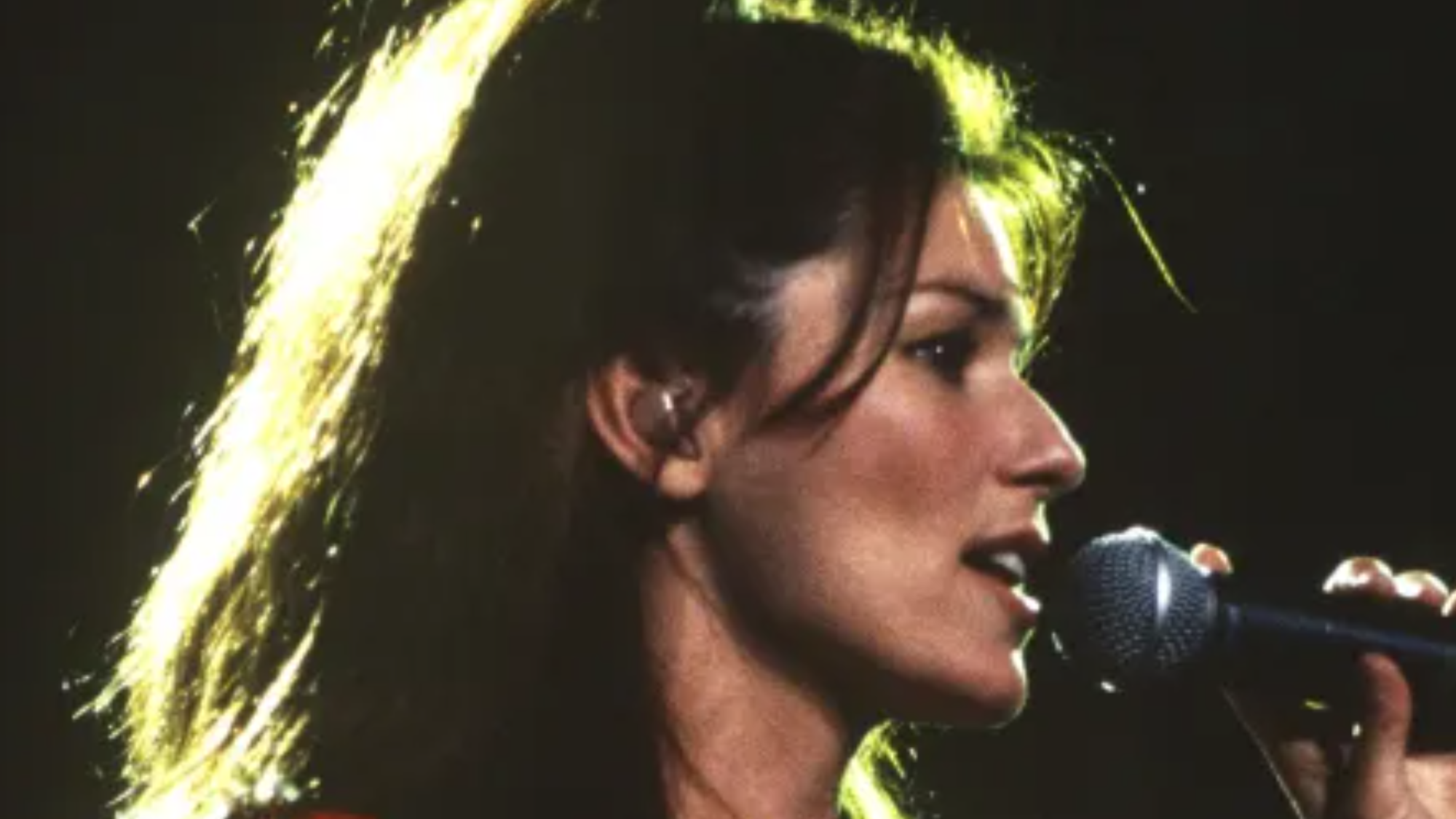 4 Country Crossover Songs From the 90s That Should Have Earned More Recognition
