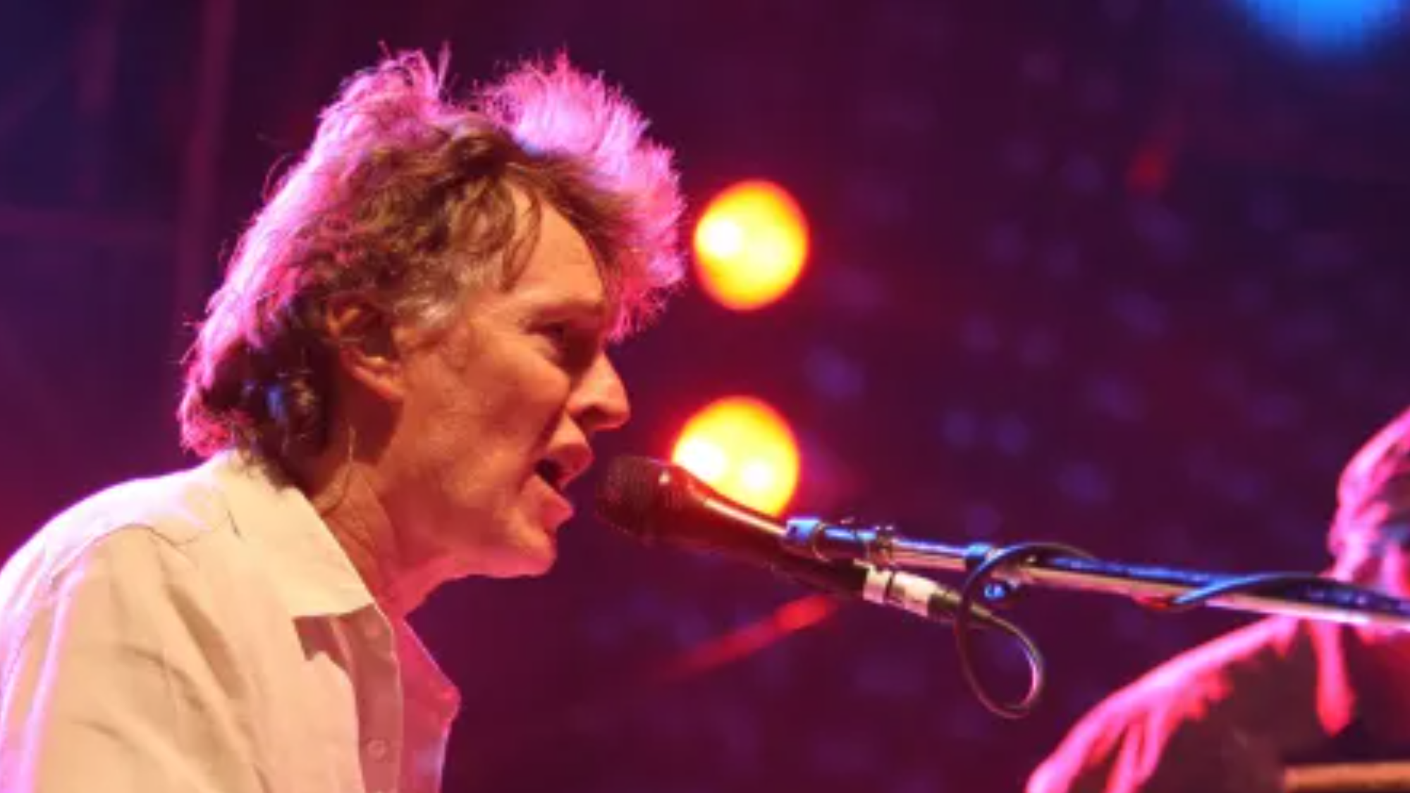 4 Songs From the 80s That You Probably Forgot About (But Still Know Every Word To)