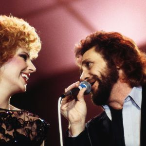 Born on This Day in 1958, the Daughter of This Country Music Trailblazer Known for Her Duets With Another Country Music Trailblazer’s Brother