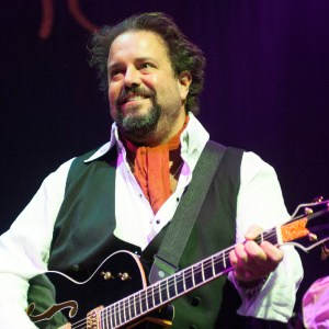 The Mavericks Return to the Stage With New Tour After Raul Malo's Passing