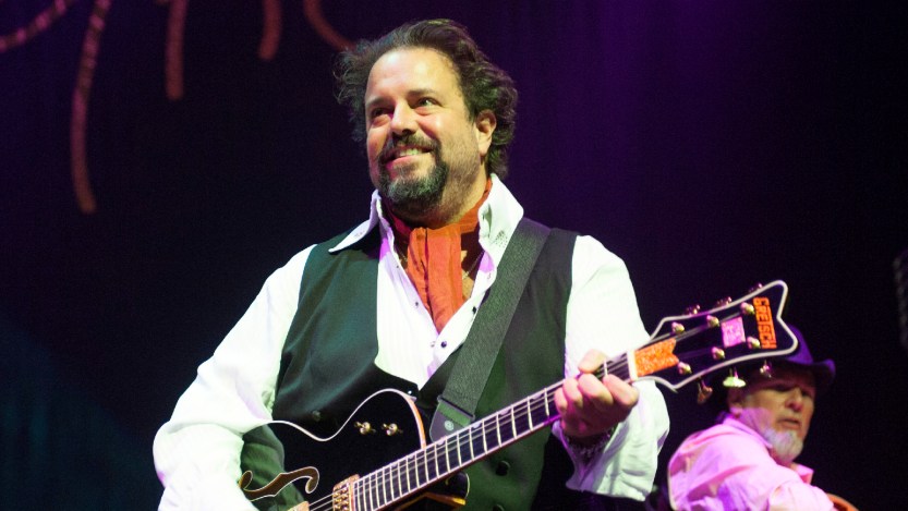 The Mavericks Return to the Stage With New Tour After Raul Malo's Passing