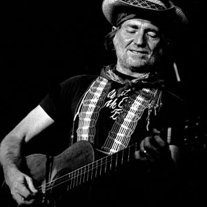 On the Charts 45 Years Ago Today, Willie Nelson Reigned With This Acoustic Jazz Tribute to His "Folk Hero"