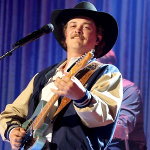 Watch Zach Top Offer Tim McGraw's "Just To See You Smile" to a New Generation
