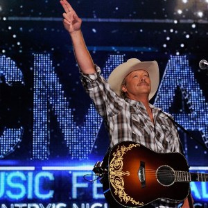 4 Alan Jackson Songs Every Country Music Fan Needs To Know, Even Though They Weren’t All Big Hits