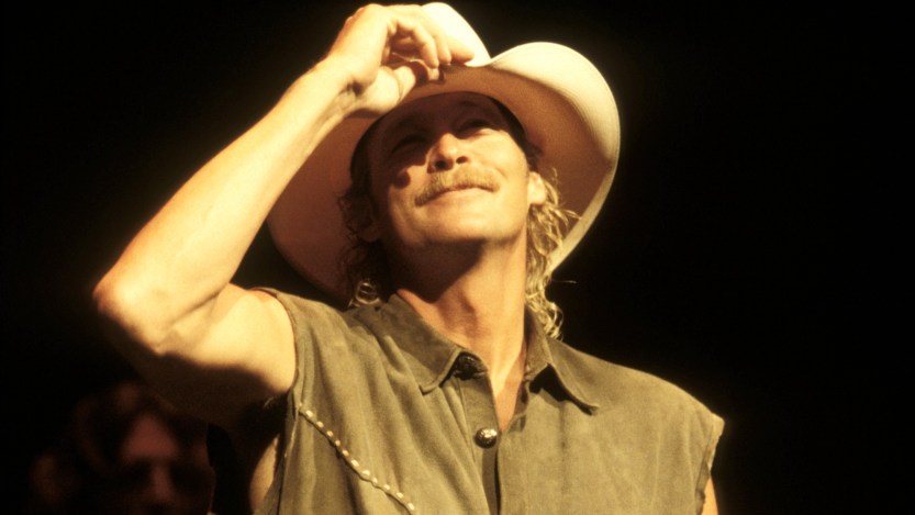 3 Country Title Tracks From the 90s That Defined an Entire Album
