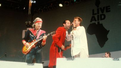 Dire Straits performing in the 1980s