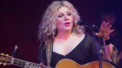 Stella Parton