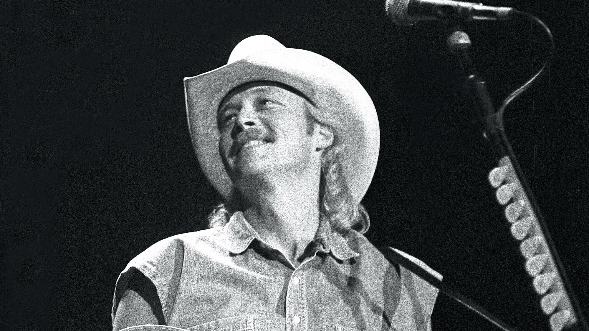 On This Day in 1995, Alan Jackson Released a Hit Single That Was Never Meant To See the Light of Day