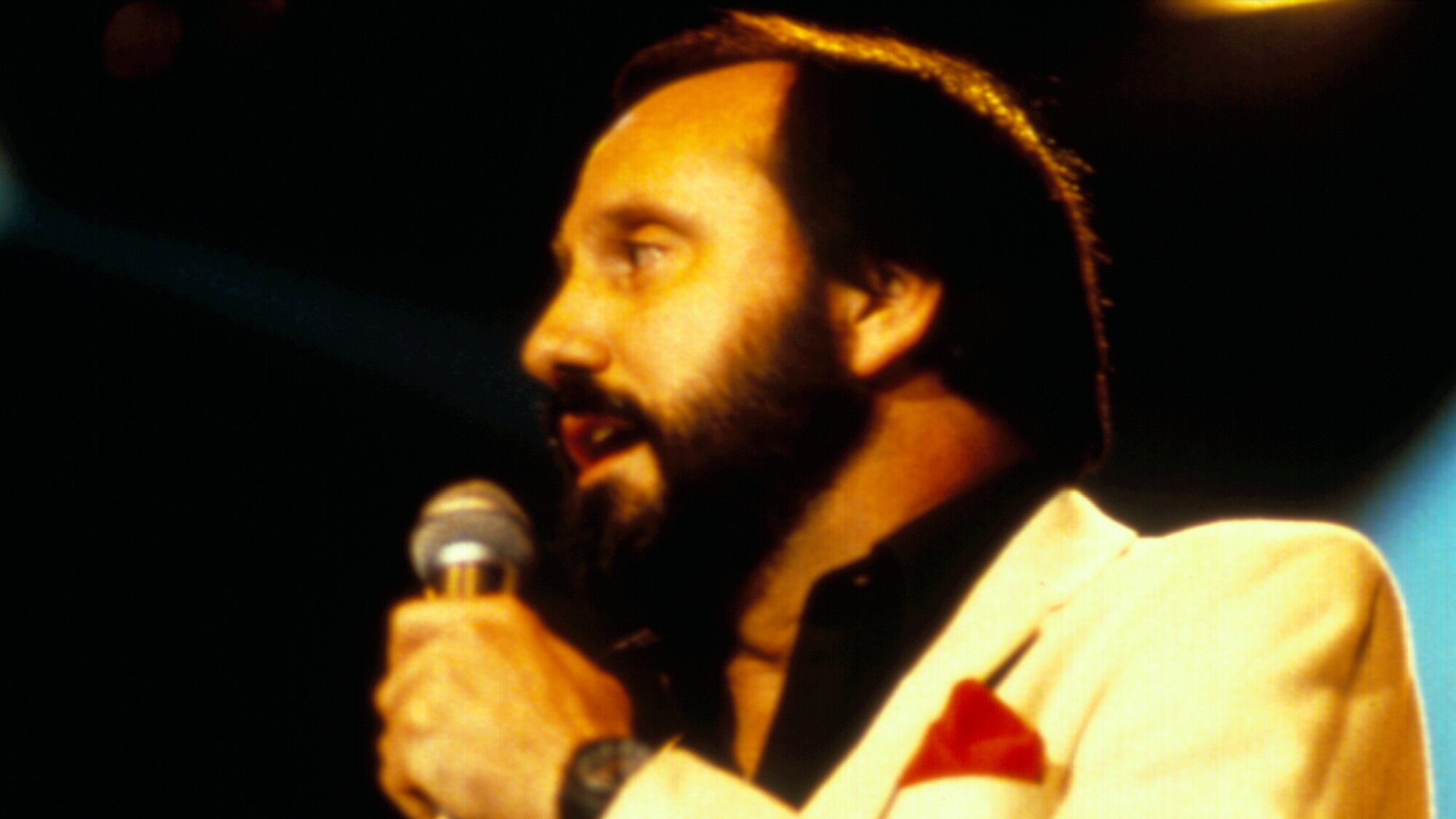 On This Day in 1974, Ray Stevens Was at No. 1 With a Song That Was Boosted by a Headline-Making Publicity Stunt