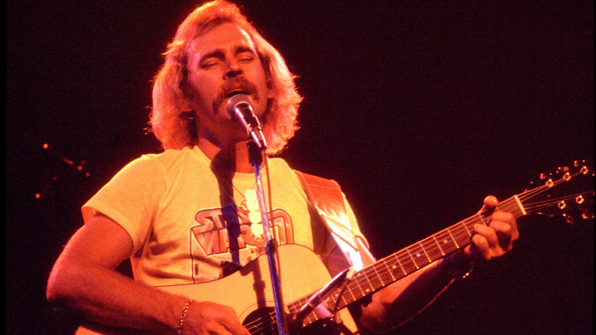 3 Songs From the 70s That Still Sound Great on a Summer Playlist Today