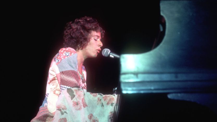 Carole King on piano