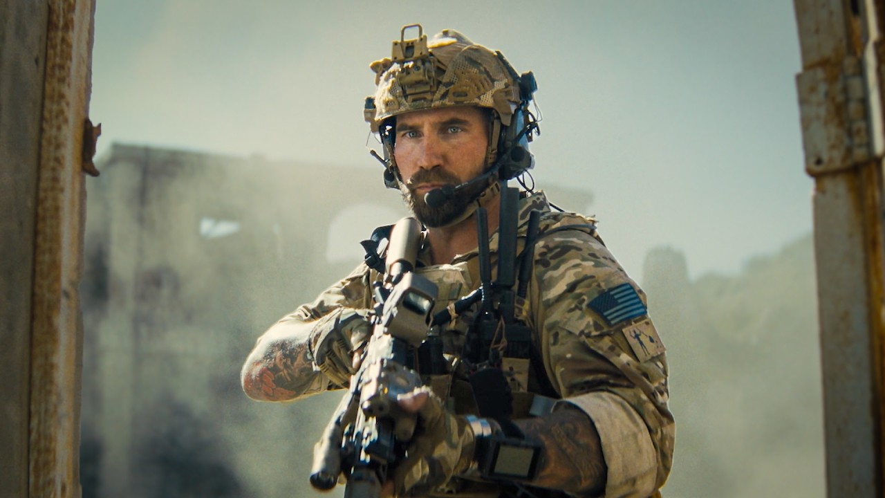 المؤسس المشارك لـ Black Rifle Coffee يكرم الجنود الذين سقطوا في يوم الذكرى بفيديو موسيقي عاطفي جديد
