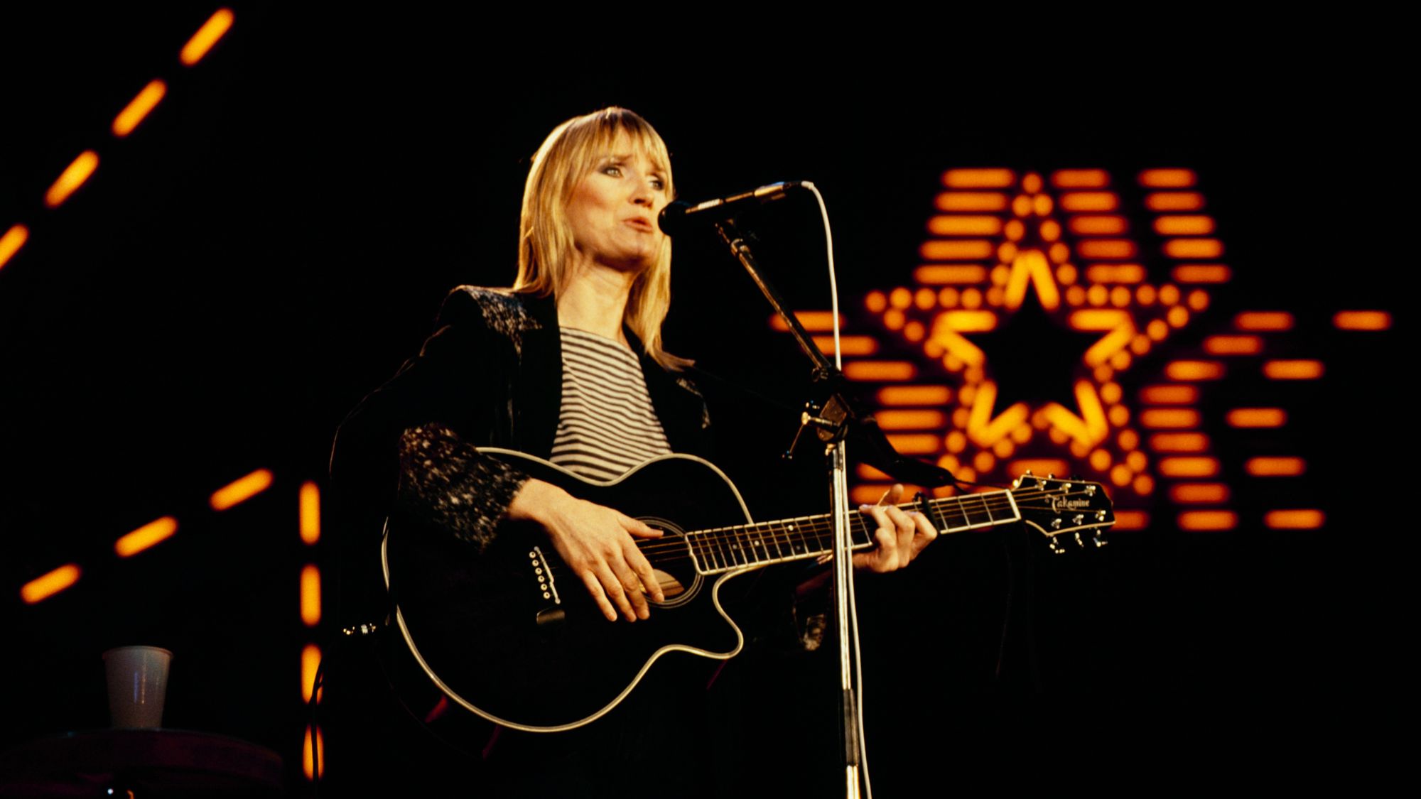 On This Day in 1948, One of Country Music’s Most Important Female Trailblazers Was Born