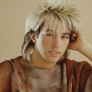 LONDON - JANUARY 01: Limahl from UK Pop band Kajagoogoo posed in London in 1983 (Photo by Mike Prior/Getty Images)