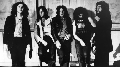 1971: (L-R) Dave Winthrop, Roger Hodgson, Frank Farrell, Rick Davies, Kevin Currie of the rock band "Supertramp" pose for a portrait in 1972. (Photo by Michael Ochs Archives/Getty Images)