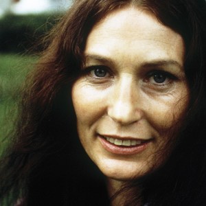 UNITED STATES - OCTOBER 18: Photograph by Tony Ray-Jones of Loretta Lynn (born 1935), Country music singer famous for �Coal Miner's Daughter�, her autobiographical song which was made into a film. (Photo by SSPL/Getty Images)
