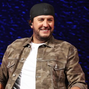 Luke Bryan Addresses AI Controversy During Memorial Pro-Am Appearance