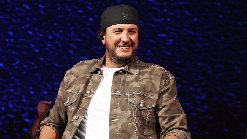 Luke Bryan Addresses AI Controversy During Memorial Pro-Am Appearance