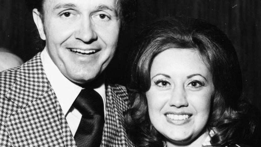 Born 79 Years Ago Today in Kentucky, the Country Singer Best Known for Her Duets With This Grand Ole Opry Legend