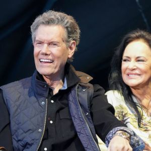 Randy Travis Has a Collection of Unreleased Songs “Mastered, Mixed & Ready To Go”