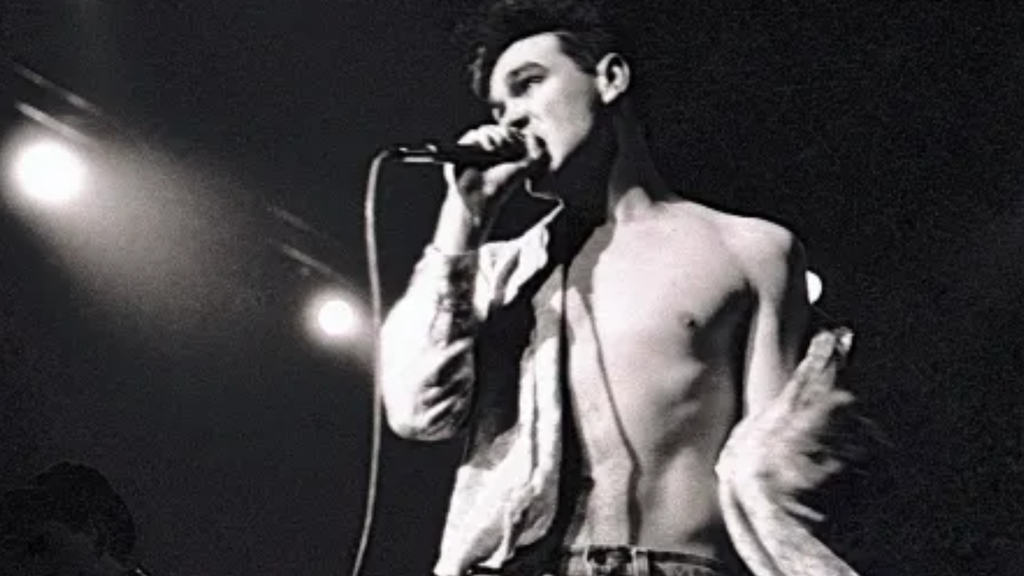 3 Songs From the 80s That Indie Fans Still Put on Their Playlists