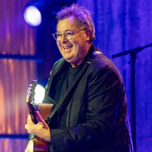 Vince Gill Kicks Off Summer With New Music and Tour Plans