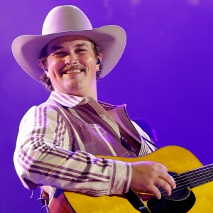 Don't Miss Zach Top's Incredible Acoustic Tribute to George Strait