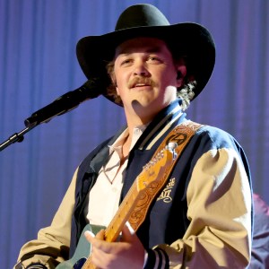 Zach Top Announces New Stops on His Cold Beer & Country Music Tour