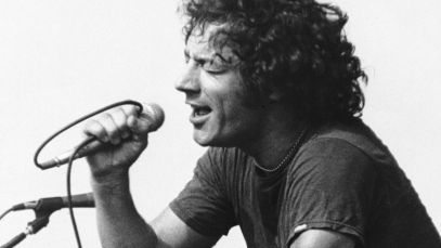 Brian Johnson singing