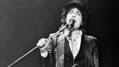Bob Dylan performing in 1978