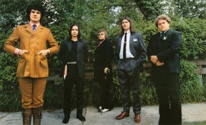 THE GUESS WHO > Playlist: The Very Best of The Guess Who