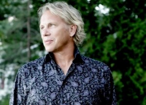 Exclusive: Stewart Francke Covers Death Cab For Cutie