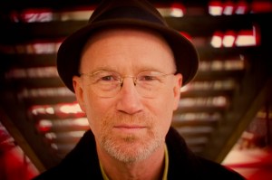 Exclusive: Marshall Crenshaw, “Fantastic Planet Of Love”