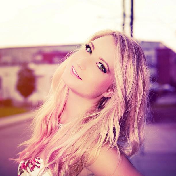 Daily Discovery Elle Maze