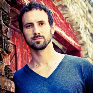 Holiday Discovery: Rob Vischer, “So In Love At Christmas Time”