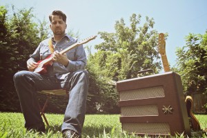 Song Premiere: Patrick Sweany, “Working For You”