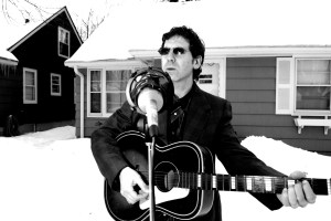 Video Premiere: Dan Israel, “Live On”