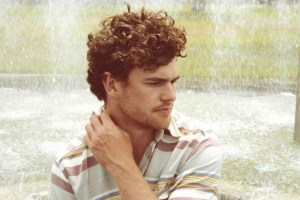 Video Premiere: Vance Joy, “Snaggletooth”