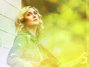 Video Premiere: Amy Black, “I’m Home”